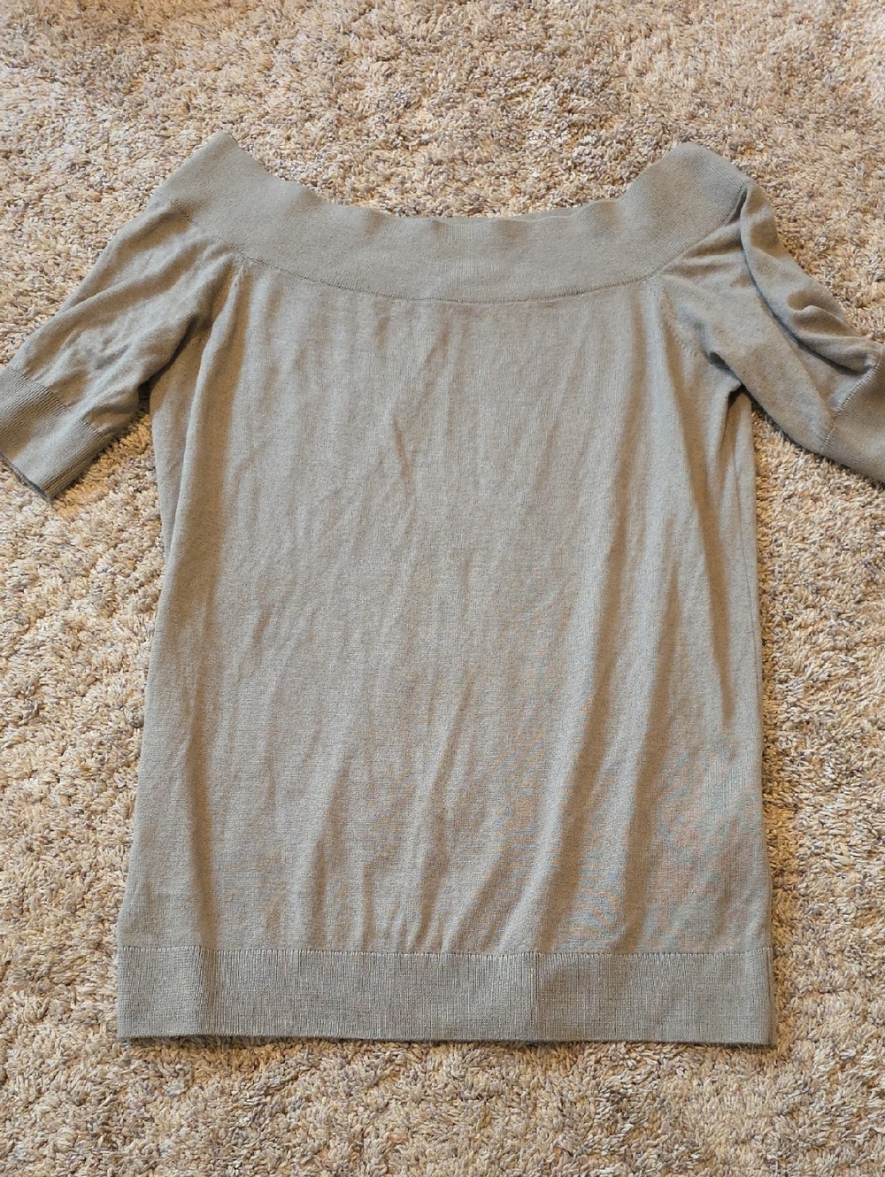 Short Sleeve Women’s Top Medium